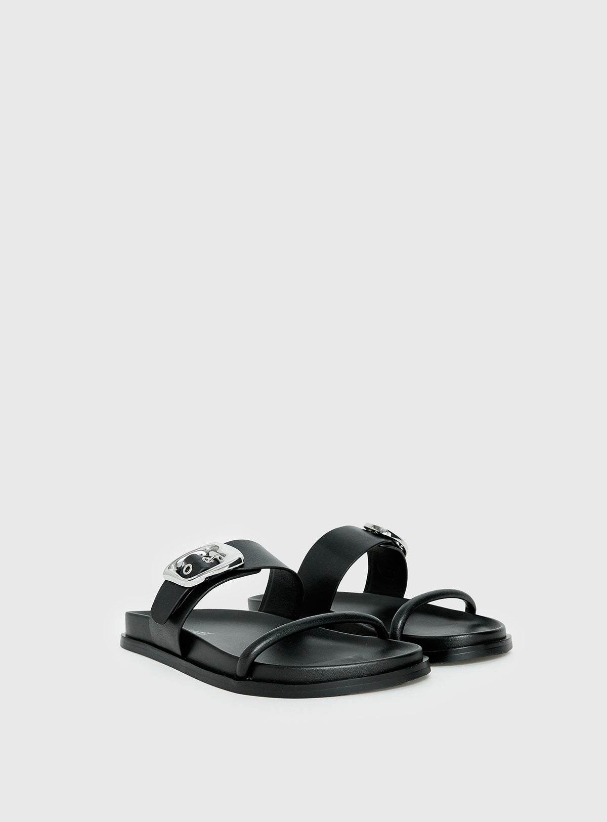 Worth It Buckle Detail Sandals Black