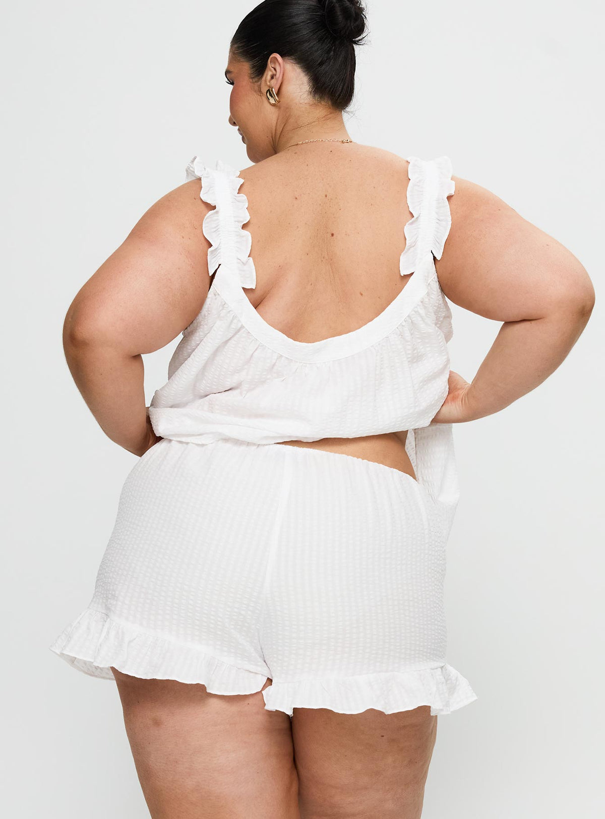 Santabelle Frill Shorts White Curve