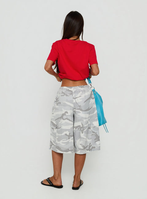 Allyza Baggy Cargo Shorts Snow Camo