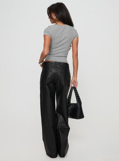 back view of model wearing Princess Polly Top Model Jean Onyx Pants 