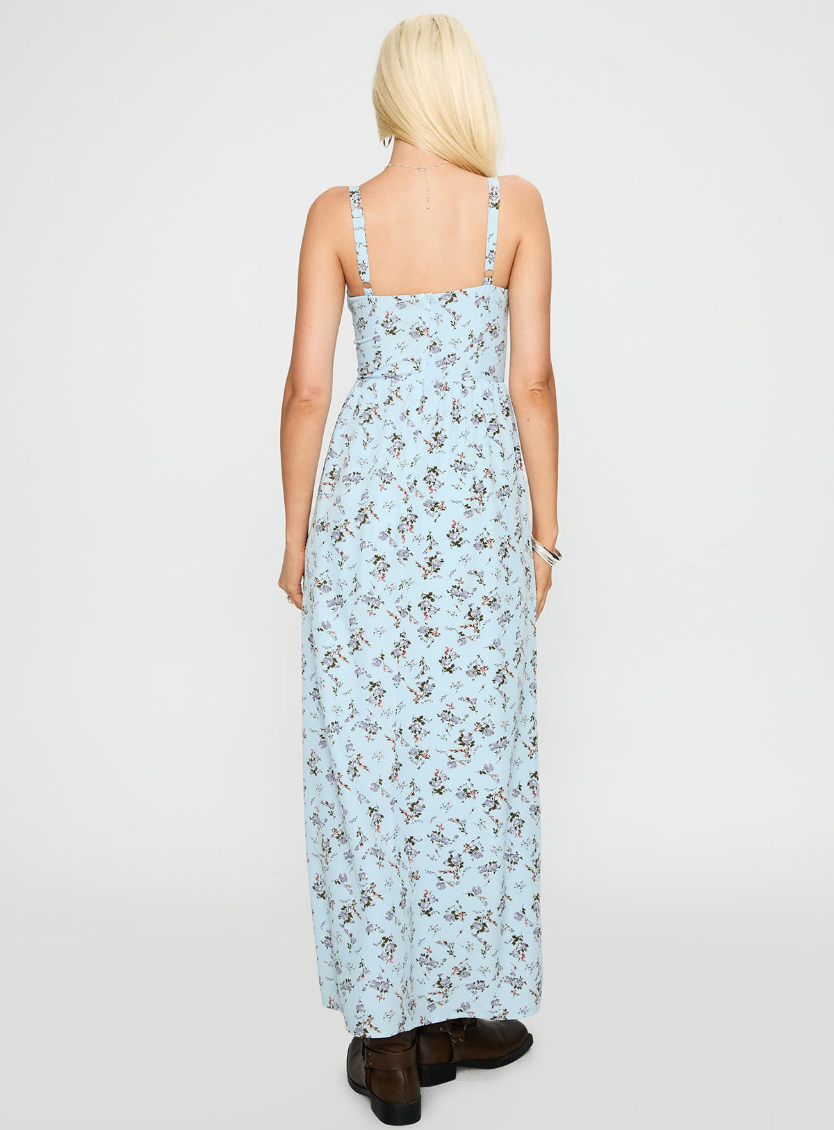 back view of model wearing Princess Polly Izebella Maxi Dress Blue Floral Sweetheart Neckline 
