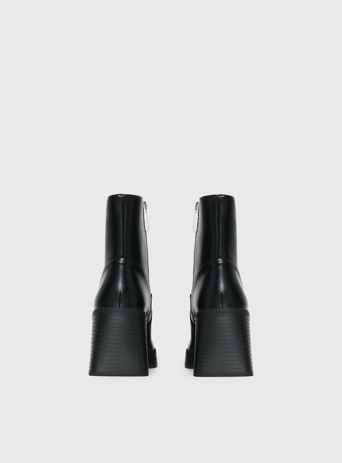 Halo Boots Black