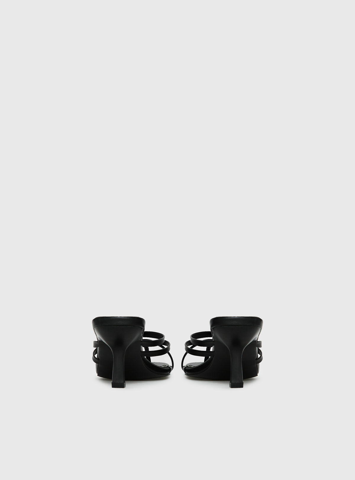 Goalie Heels Black