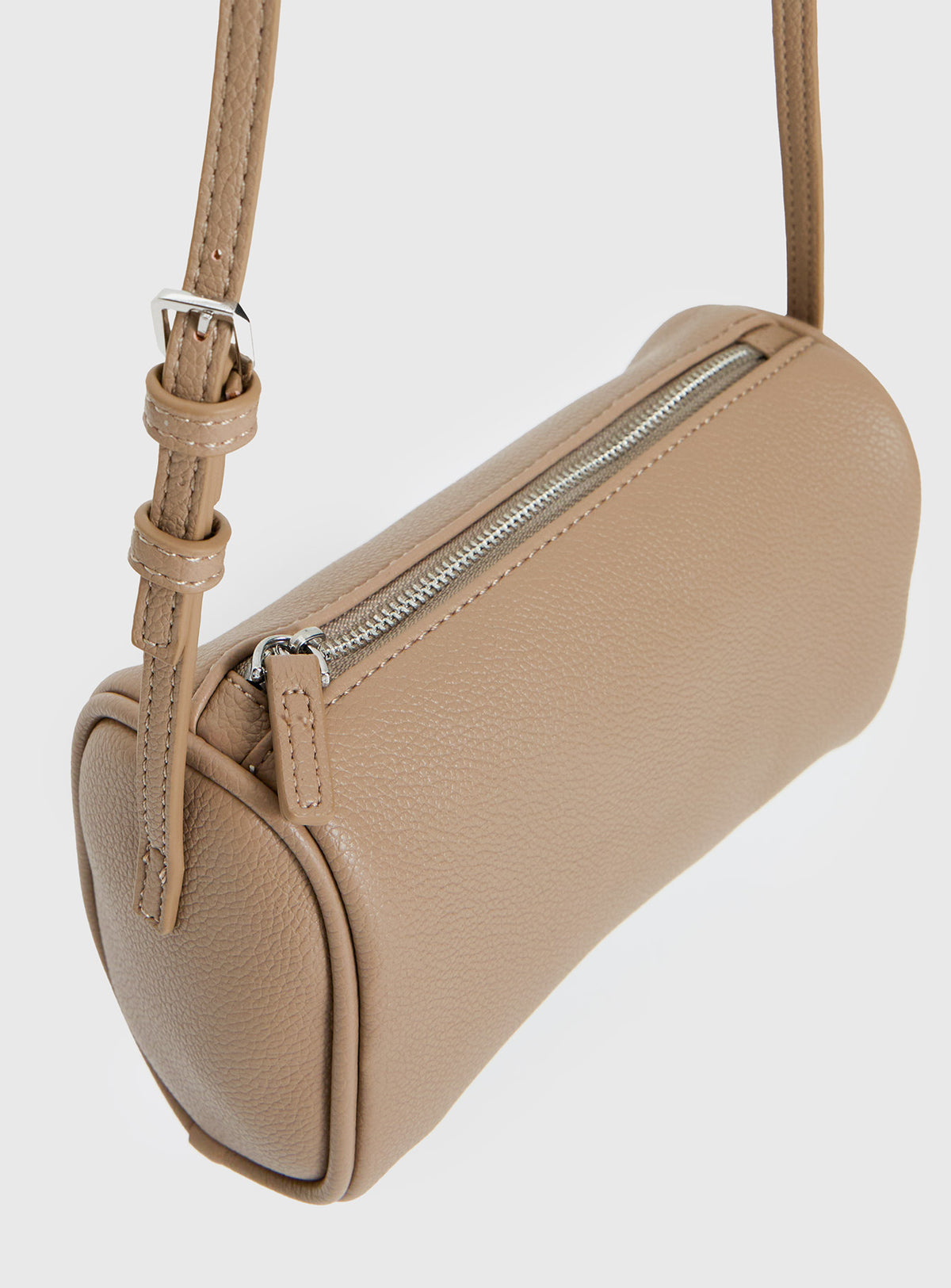 Finest Hour Shoulder Bag Taupe