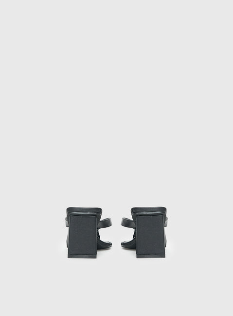 The Mona Heels Black