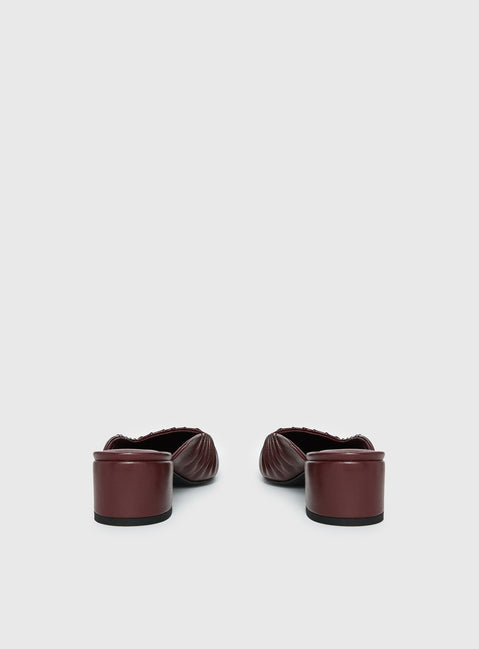 Larietta Ballet Heels Burgundy