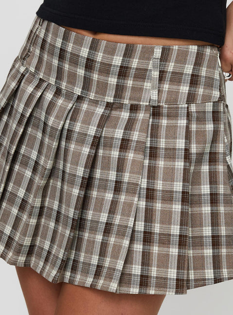 back view of model wearing Princess Polly Envision Pleat Mini Skirt Brown Multi Mini Skirts Skirts 