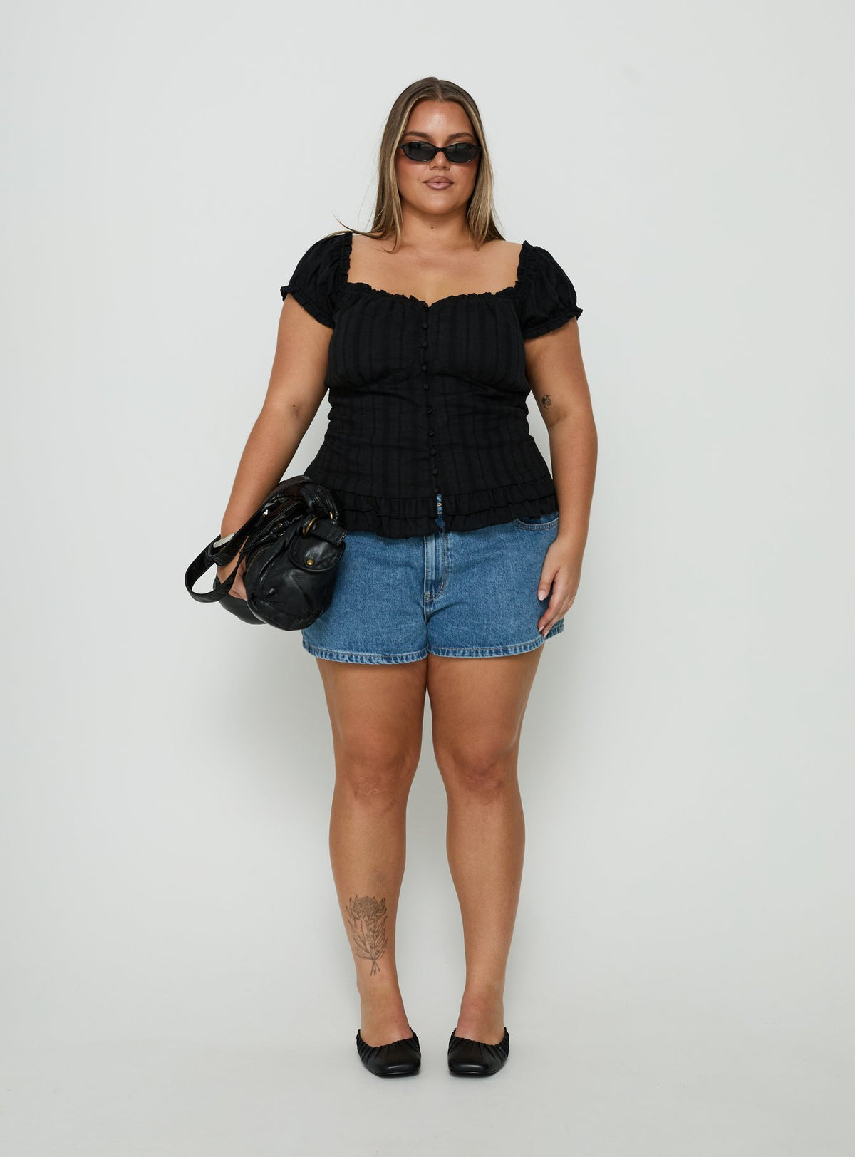 Suiter Frill Detail Top Black Curve