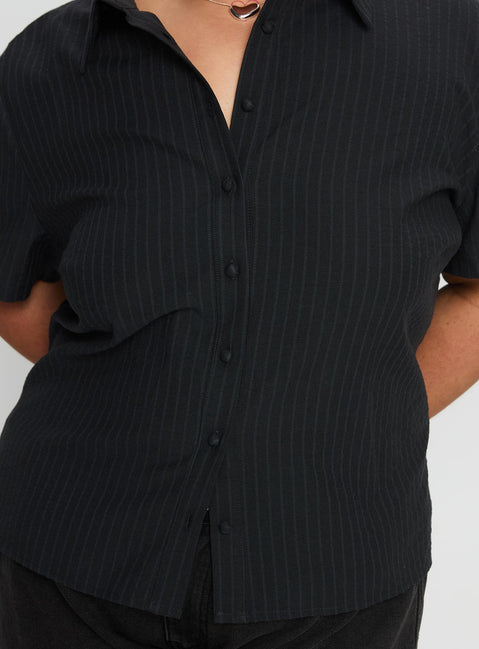 Arnica Top Black Stripe Curve