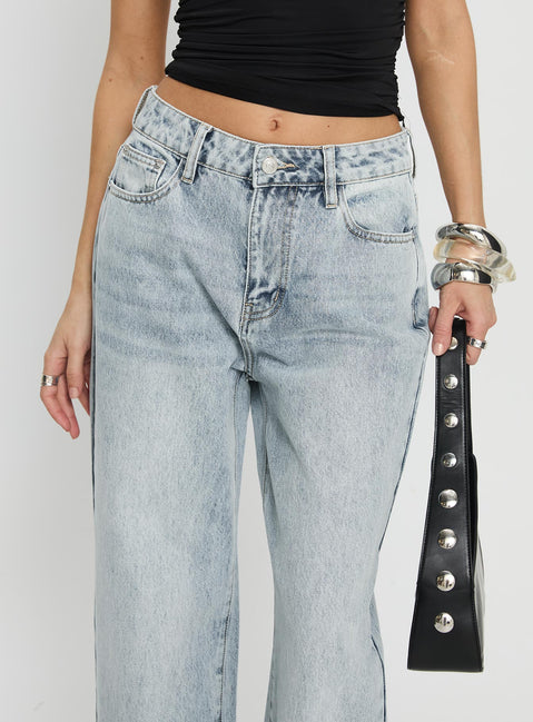 Henesey High Rise Straight Leg Jeans Light Wash Mid Rise Jeans Jeans 
