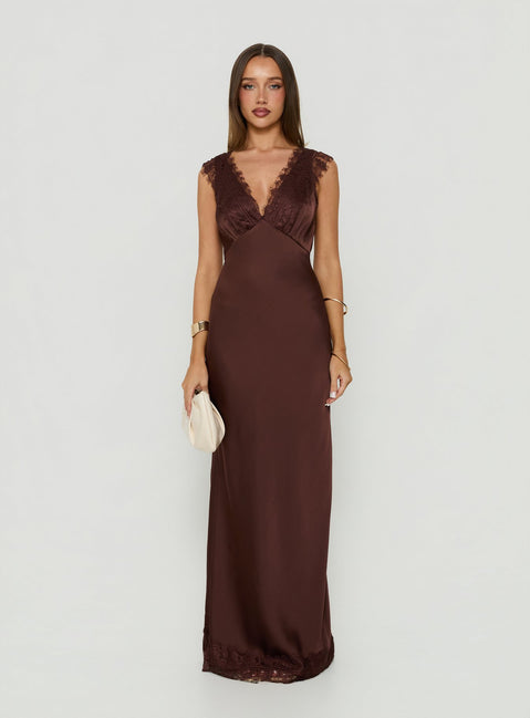 Kiinney Lace Trim Sleeveless Maxi Dress Brown