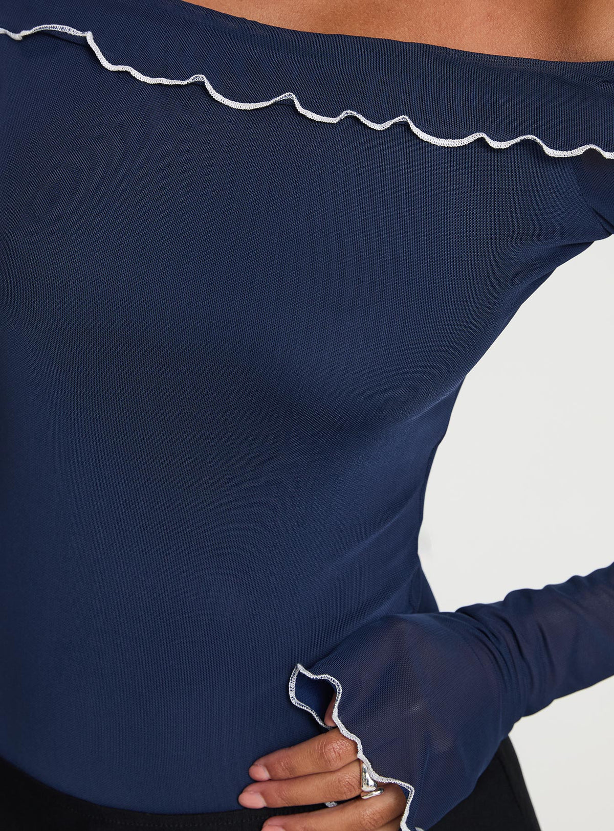 back view of model wearing Princess Polly Arsema Off The Shoulder Bodysuit Navy Long Sleeve Tops Bodysuit 