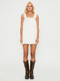 front view of model wearing Princess Polly Cupids Bow Mini Dress White Square Neck 