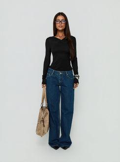 Featuring Tidal Wave Low Rise Straight Leg Jeans Dark Blue Wash in womens-jeans front view of model wearing Princess Polly