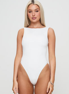 front view of model wearing Princess Polly Beresford Bodysuit White Sleeveless Bodysuit 