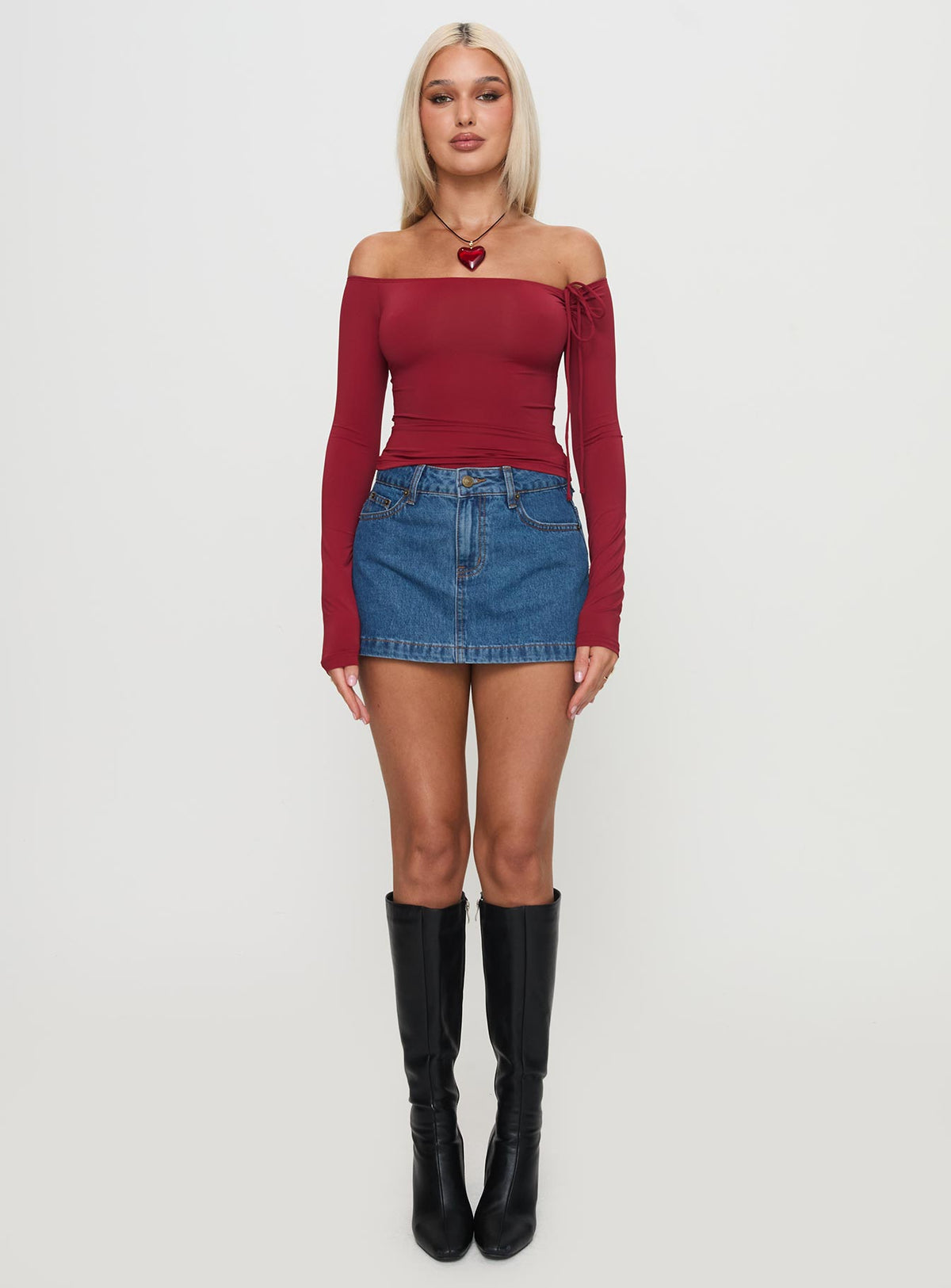 Nicolina Low Rise Denim Mini Skirt Light Wash Petite Mini Skirts Skirts 