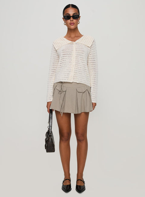 Showcasing the Tuscon Crochet Sweater White womens-jumpers in short length front view of model wearing Princess Polly