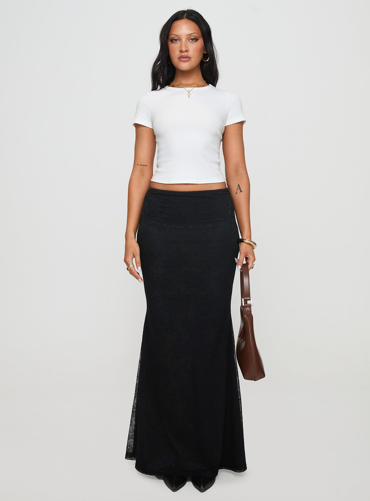 front view of model wearing Princess Polly Baseline Scoop Rib Tee White Short Sleeves Crew Neck 