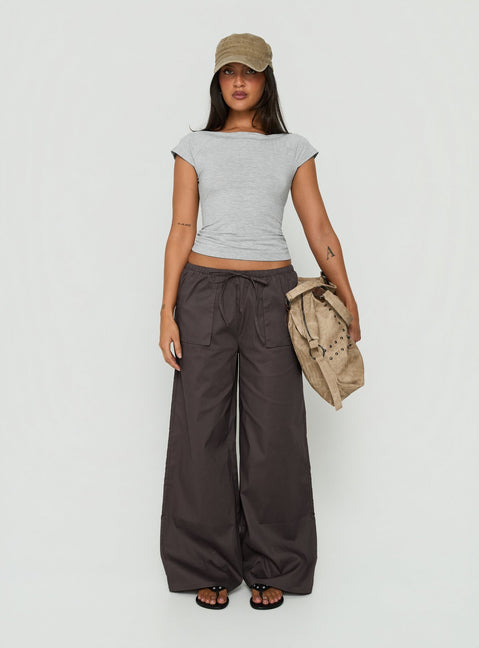 Showcasing the Toren Drawstring Straight Leg Pants Charcoal in womens regular pants with high-rise front view of model wearing Princess Polly