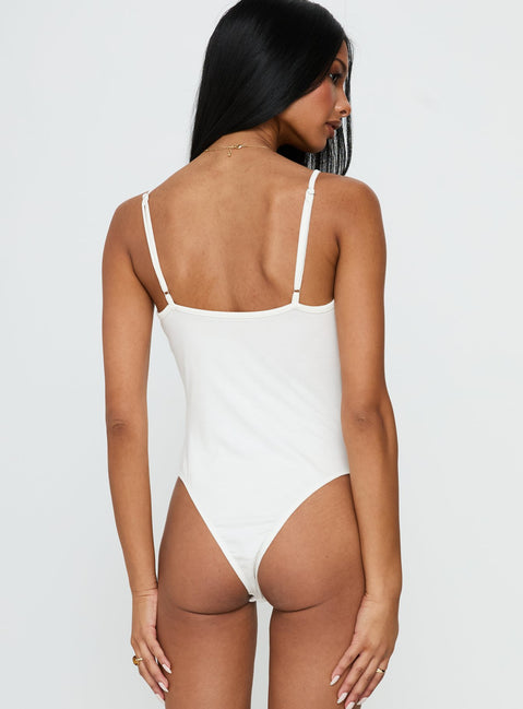back view of model wearing Princess Polly Nerisse Keyhole Bodysuit White Sleeveless Bodysuit 