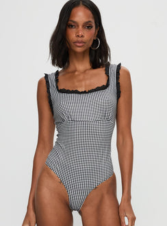 front view of model wearing Princess Polly Trustfund Lace Trim Bodysuit Black / White Check Sleeveless Bodysuit 