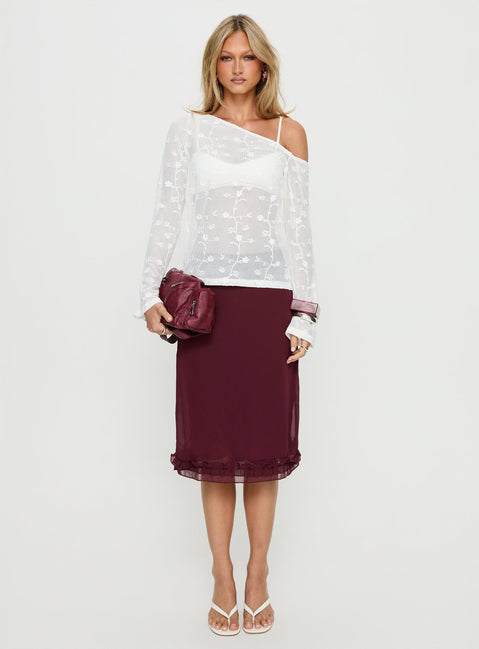   front view of model wearing Princess Polly Rosette Frill Midi Skirt Currant Skirts 
