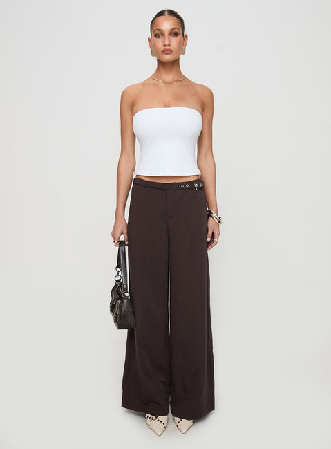 front view of model wearing Princess Polly Aurorah Strapless Top White Sleeveless straight 
