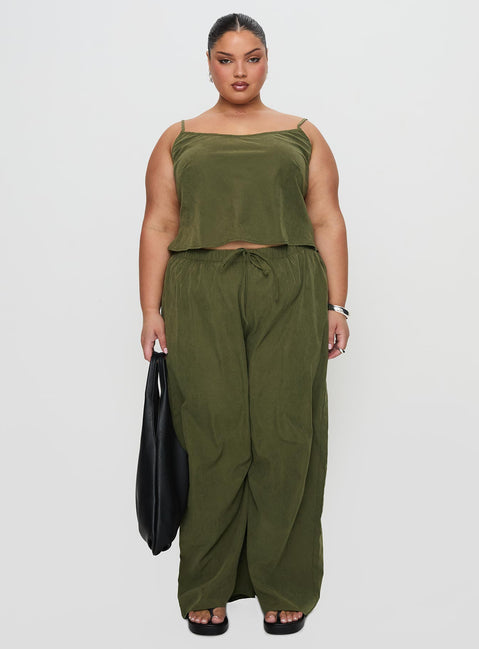 Paigey Set Khaki Curve