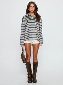 Showcasing the Mystris Collared Jumper Khaki Stripe womens-jumpers in long oversized fit front view of model wearing Princess Polly