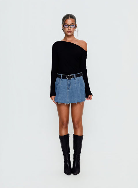   front view of model wearing Princess Polly Debera Pleated Mini Skirt Mid Blue Wash Skirts 