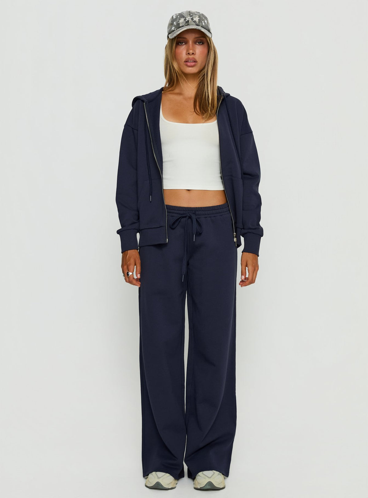 front view of model wearing Princess Polly All Day Oversized Hoodie Navy cropped Jumpers 