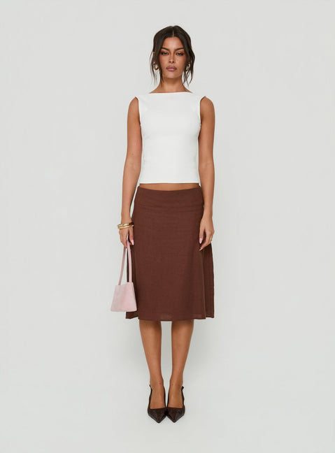 Showcasing the Such Delight Linen Midi Skirt Chocolate in womens-skirts front view of model wearing Princess Polly