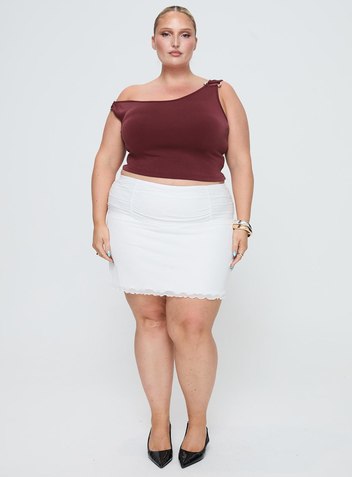   front view of model wearing Princess Polly Meredith Ruched Mini Skirt White Curve Mini Skirts Skirts 