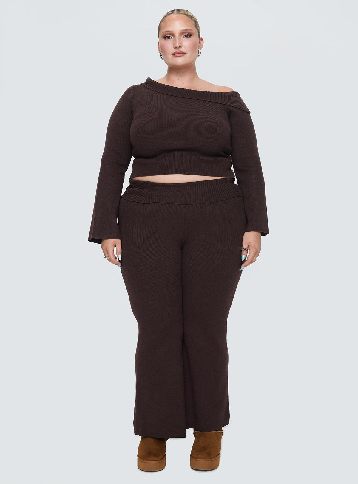 front view of model wearing Princess Polly Sina Off The Shoulder Top Chocolate Curve Cropped Jumpers Jumpers 