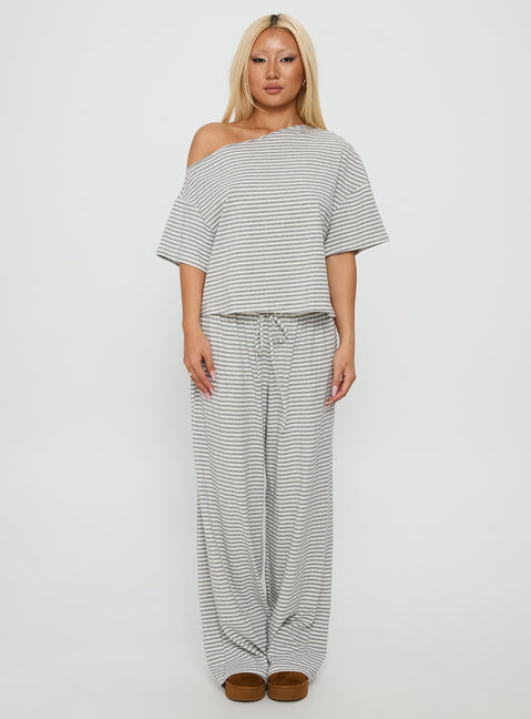 Tobie Off Shoulder Sleep Set Grey Stripe