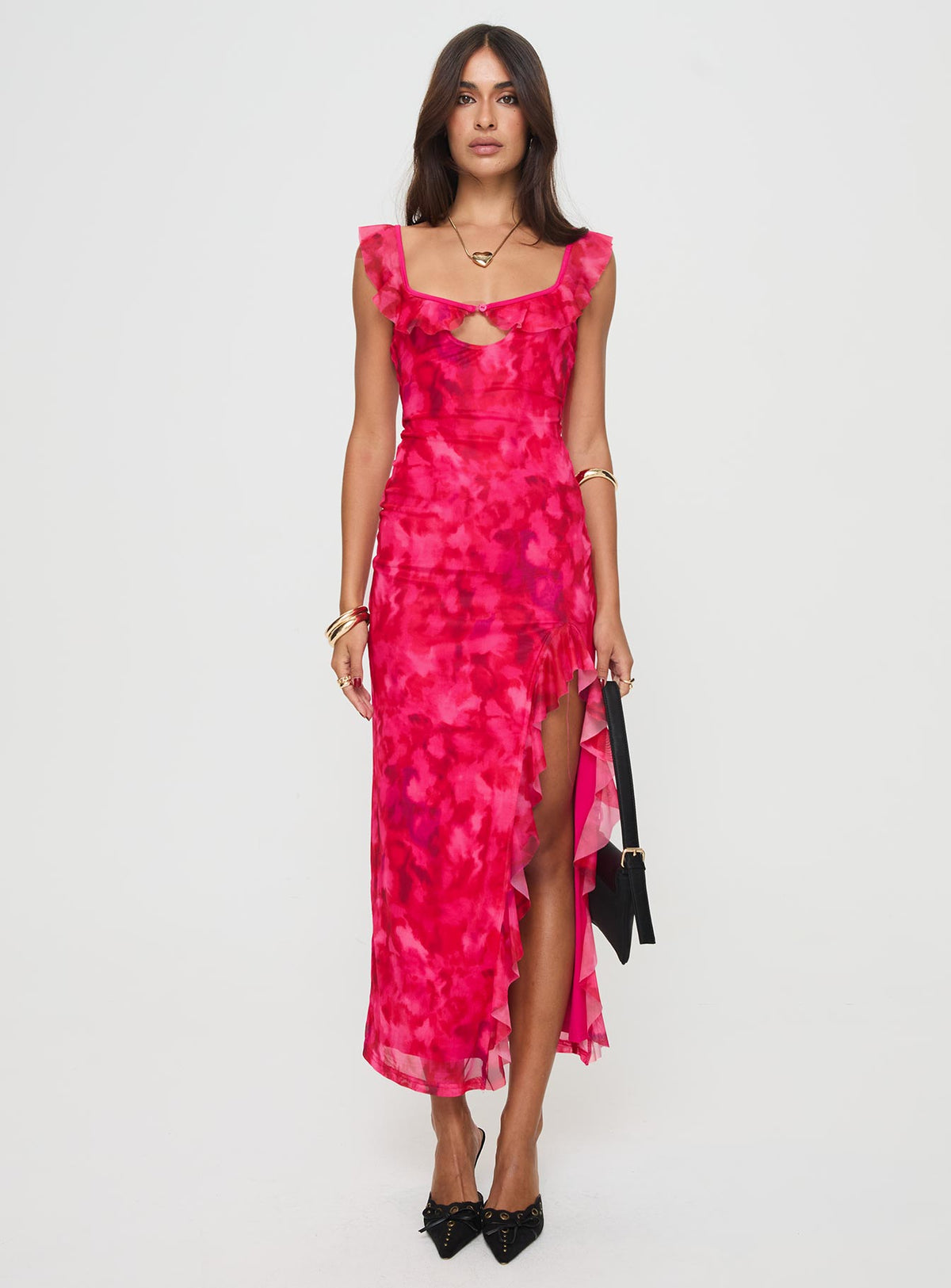 front view of model wearing Princess Polly Ceri Maxi Dress Pink Sweetheart Neckline 