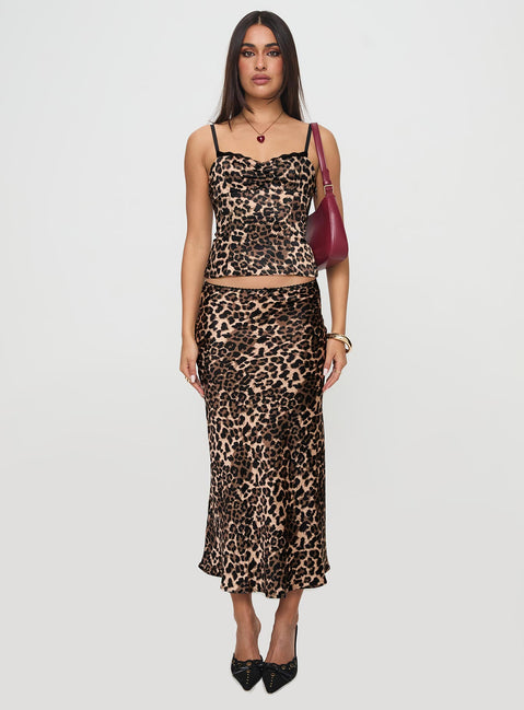 front view of model wearing Princess Polly Enigmatic Cami Top Leopard Sleeveless Sweetheart 
