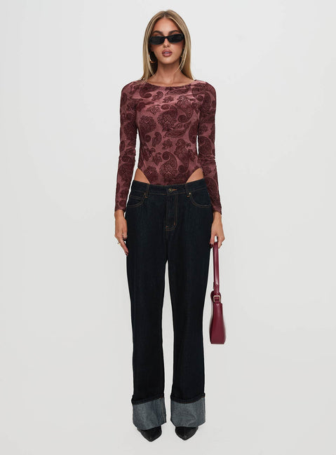 front view of model wearing Princess Polly Spruce Bodysuit Red Paisley Long Sleeve Tops Bodysuit 