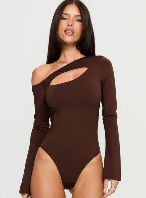 front view of model wearing Princess Polly Raissa Cut Out One Shoulder Bodysuit Brown Long Sleeve Tops Bodysuit 