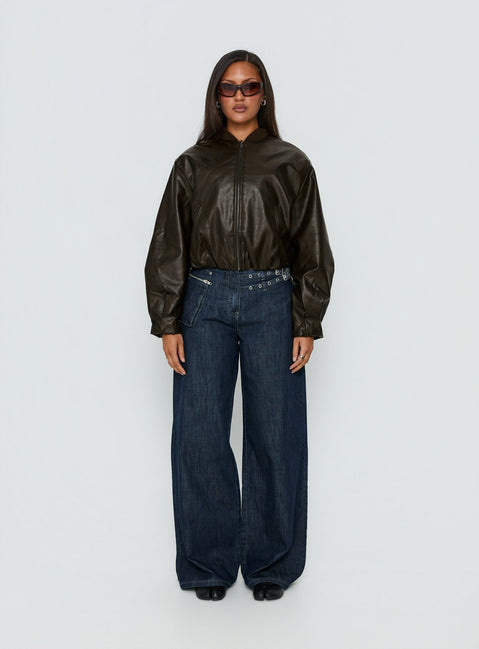 front view of model wearing Princess Polly Paltrow Mid Rise Wide Leg Cargo Jeans Dark Blue Wash Mid Rise Jeans Jeans 