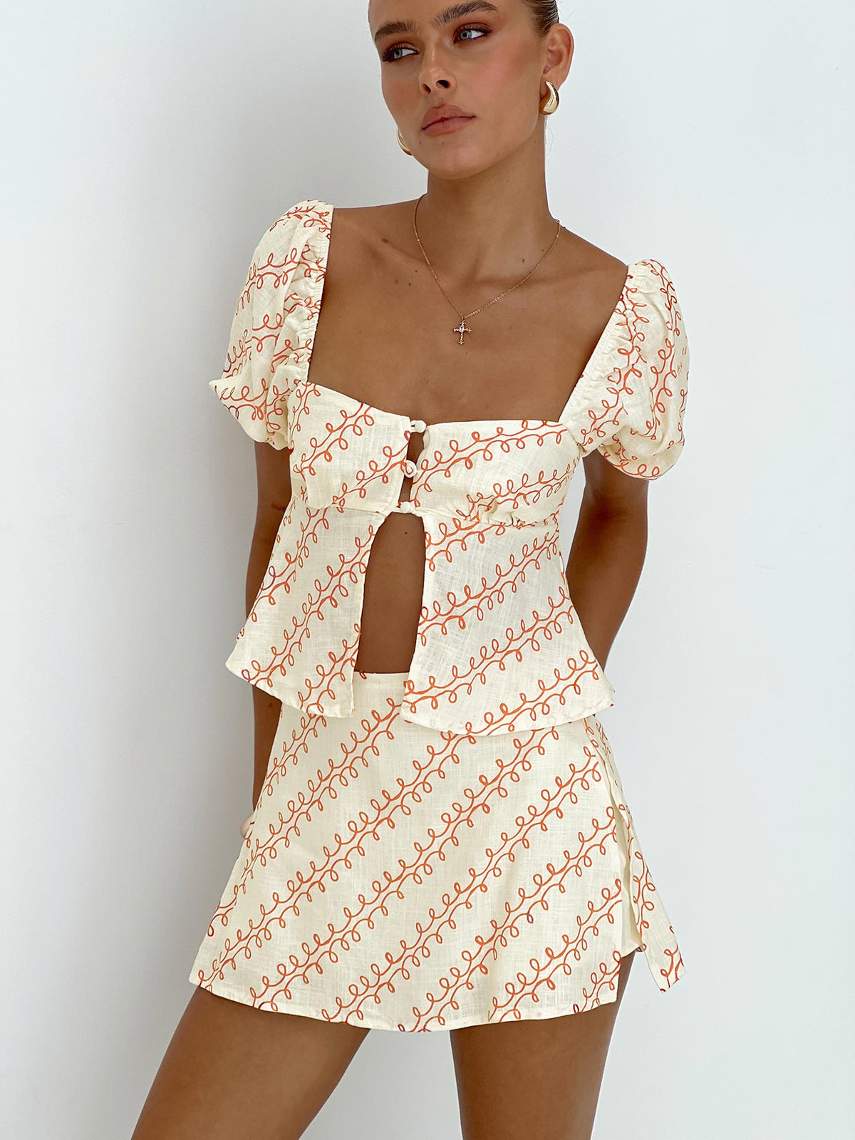 front view of model wearing Princess Polly Passionfruit Linen Blend Top Multi Short Sleeves Square Neck 