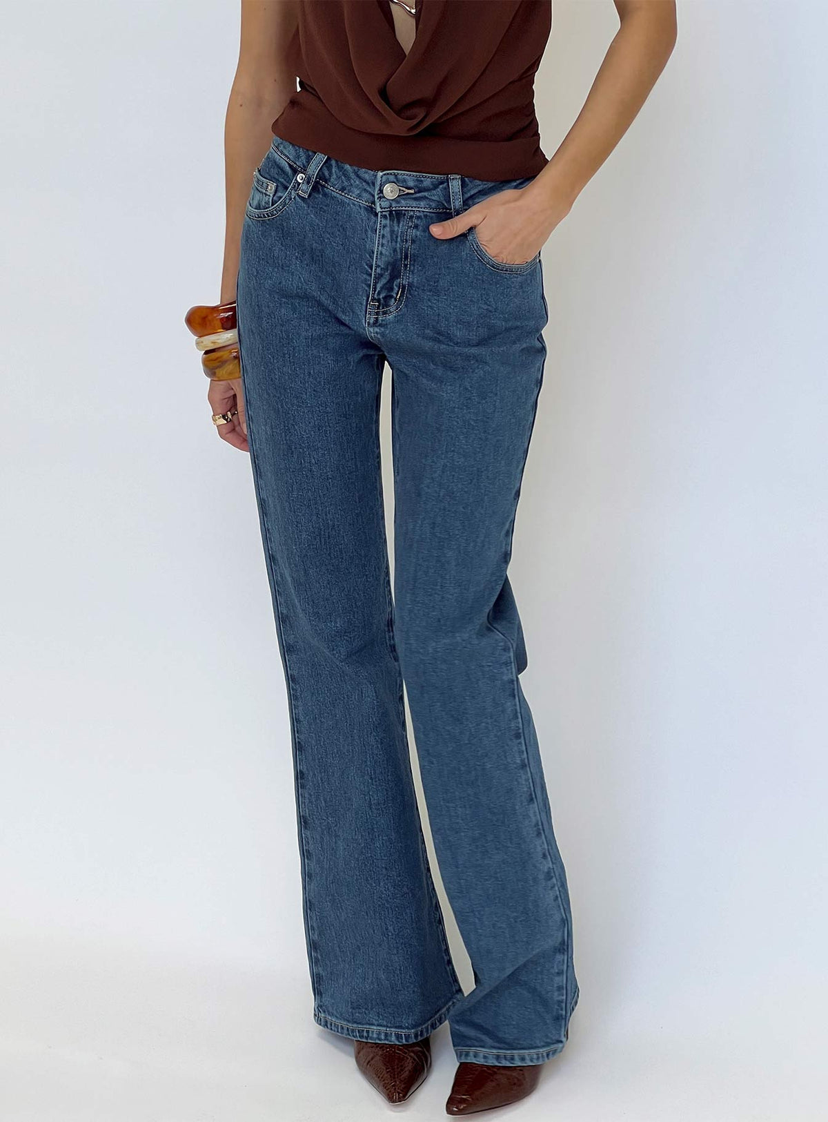Magic Mirror Mid Rise Bootleg Jeans Mid Blue Wash Mid Rise Jeans Jeans 