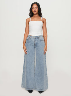 front view of model wearing Princess Polly Toby Low Ultra Baggy Jean Light Wash Mid Rise 