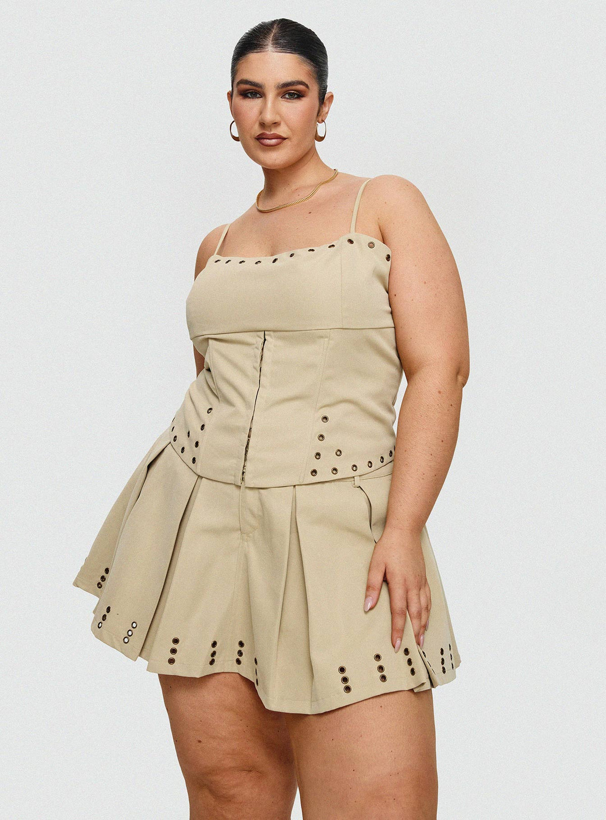 front view of model wearing Princess Polly Alinzia Eyelet Corset Top Beige Curve Sleeveless Square Neck 