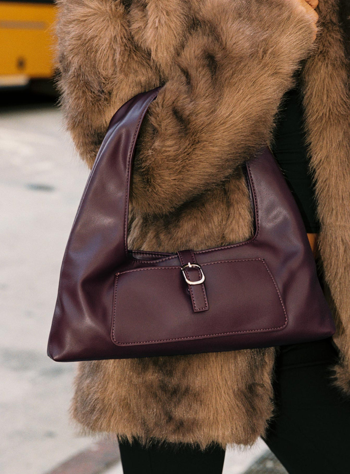 Who Told You Shoulder Bag Red