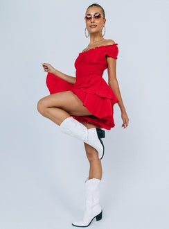 Romper Soft textured material Shirred waistband Ruffle detailing Elasticated neck and sleeves Good stretch   Fully lined