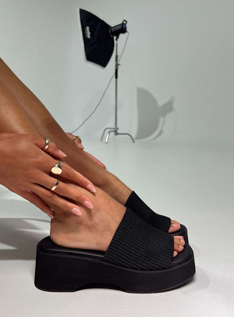 Therapy Nawty Sandals Black