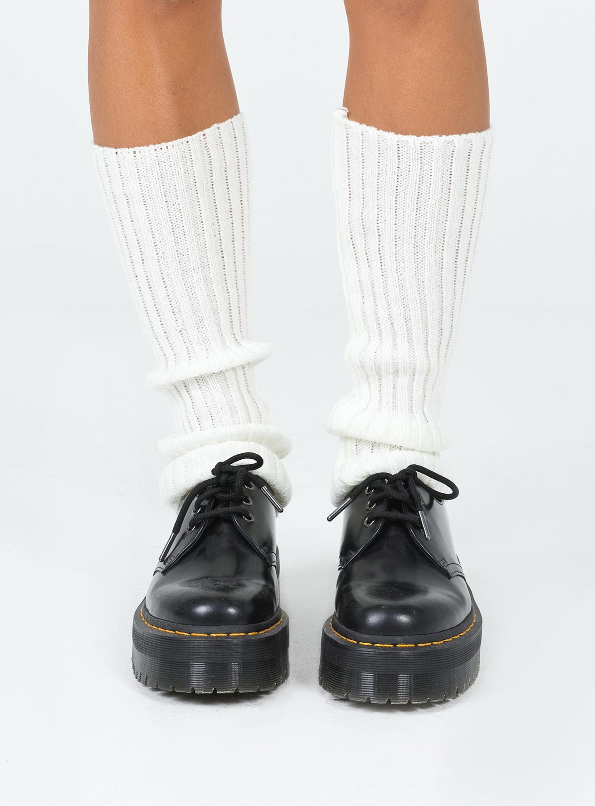 Legwarmers  80% Cotton 20% polyester Soft knit material  Below the knee length  Good stretch  Unlined 
